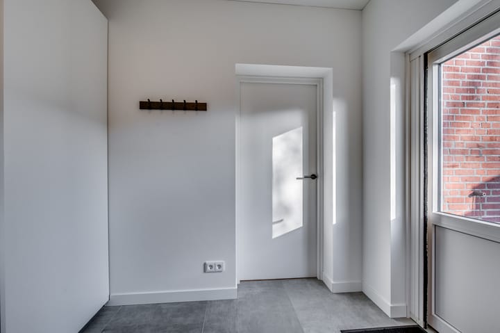 Foto 9 van Burg van Kempenstraat 7