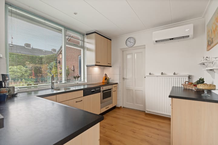 Foto 4 van Irenestraat 27