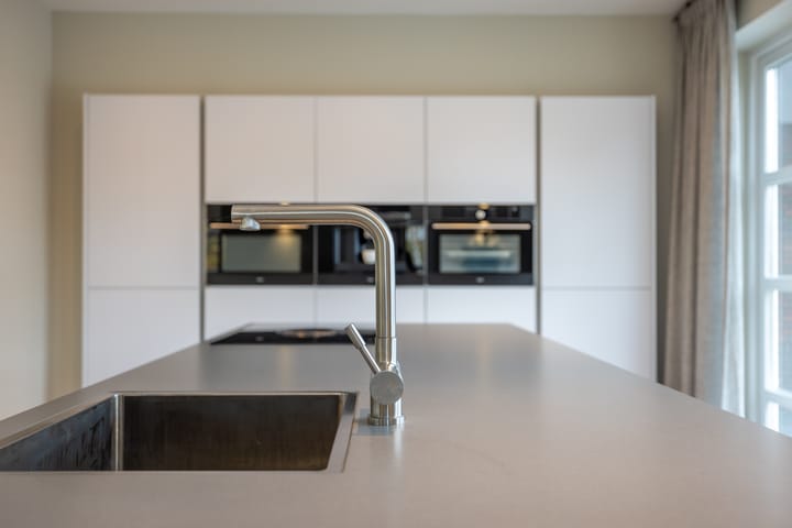 Photo 10 of Zilverschoon 80