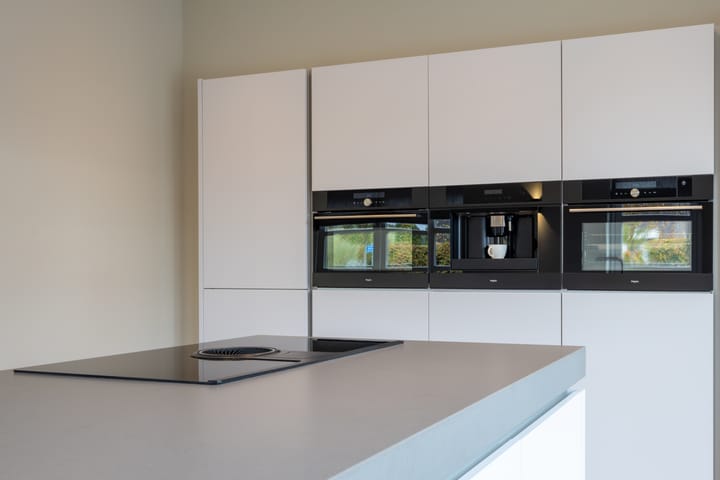 Photo 11 of Zilverschoon 80