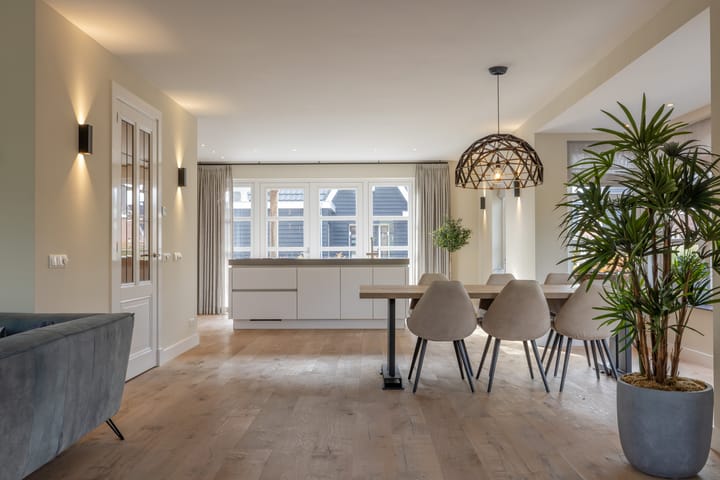 Photo 13 of Zilverschoon 80