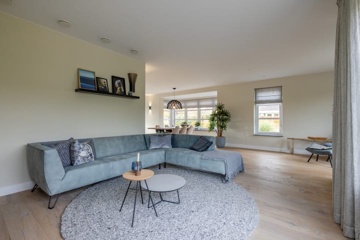 Photo 14 of Zilverschoon 80