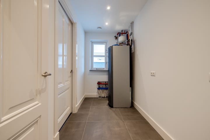 Photo 22 of Zilverschoon 80