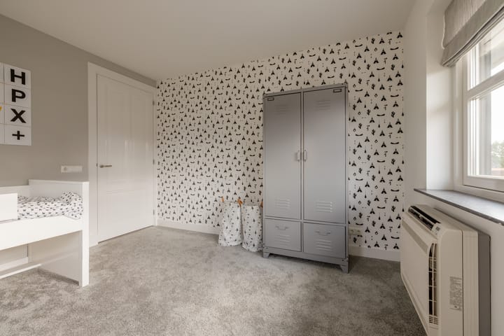 Photo 37 of Zilverschoon 80