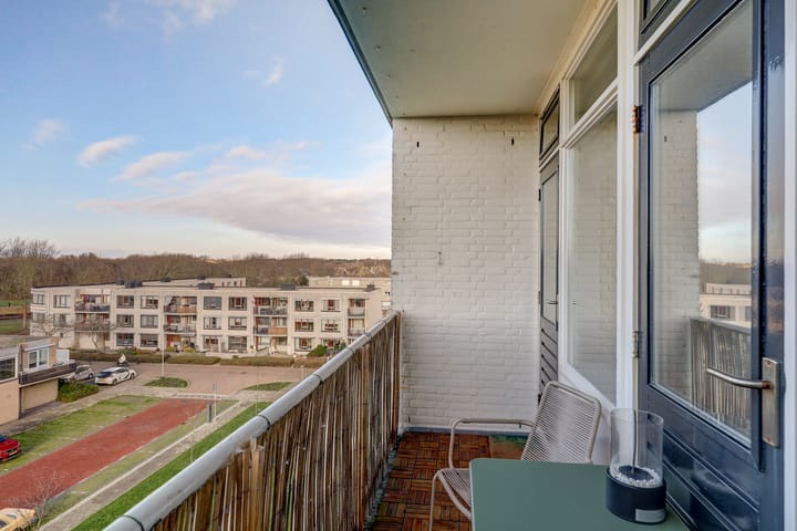 Photo 28 of Heinsiusstraat 32