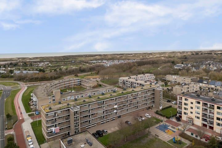 Photo 44 of Heinsiusstraat 32