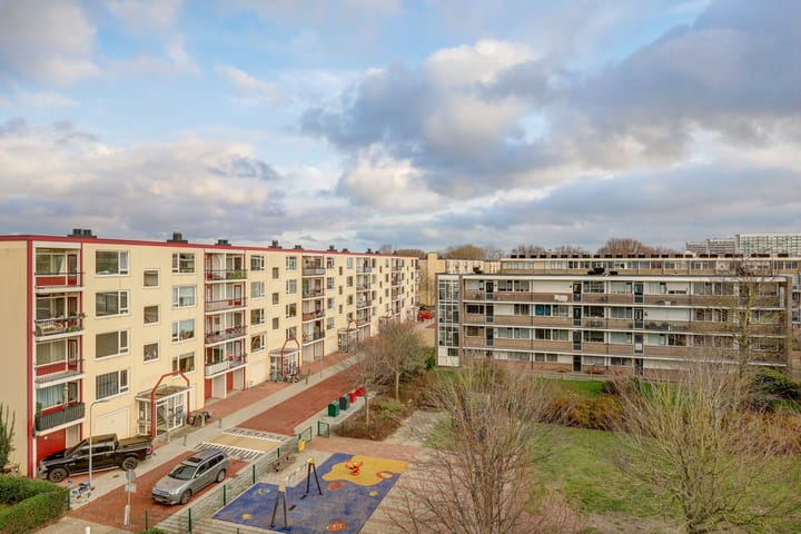 Photo 45 of Heinsiusstraat 32