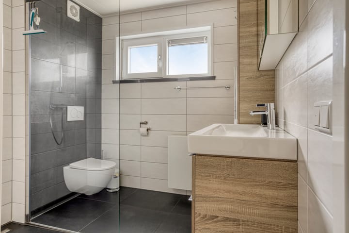 Photo 24 of Celsiusstraat 4