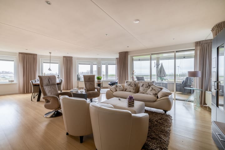 Photo 5 of Mercurius 55