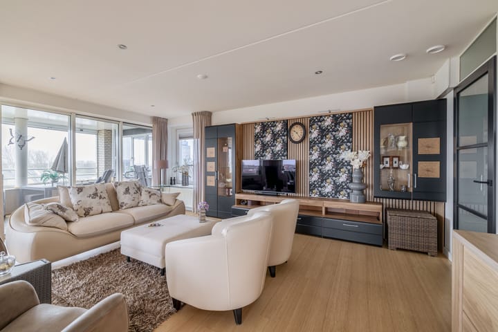 Foto 6 van Mercurius 55