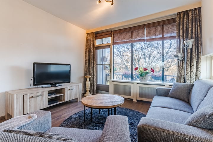 Photo 11 of Pisanostraat 86