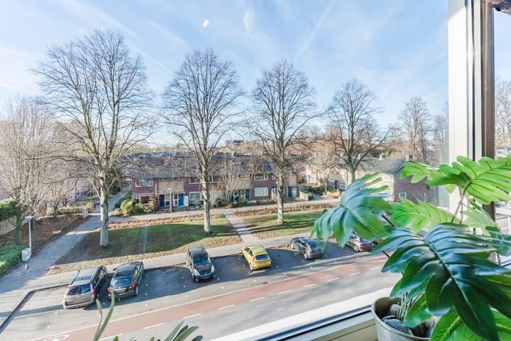 Photo 17 of Pisanostraat 86