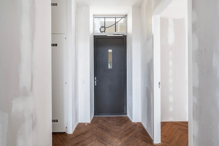 Photo 7 of Leo Lashleylaan 44-C