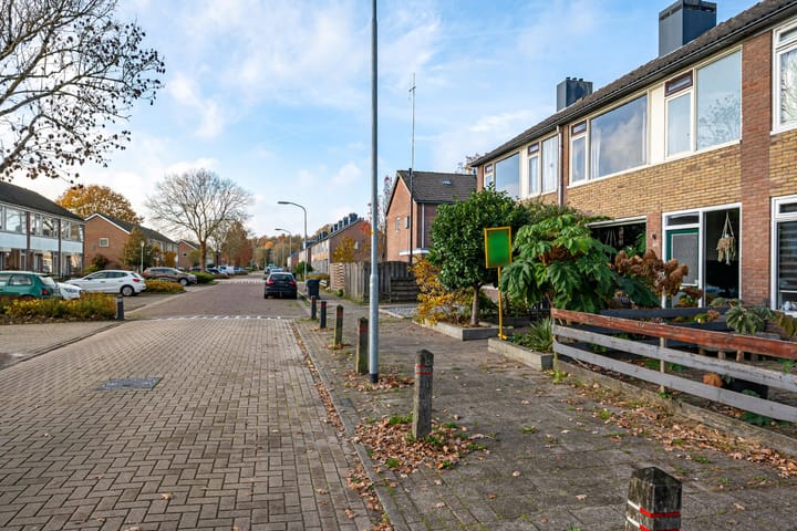 Photo 6 of Fregatstraat 12