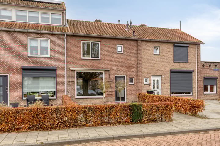 Foto 5 van Klaverplein 20