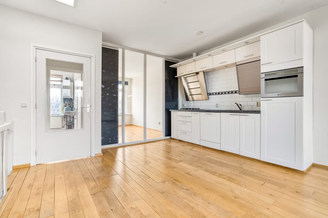 Foto 11 van Mgr. van de Weteringstraat 75-C