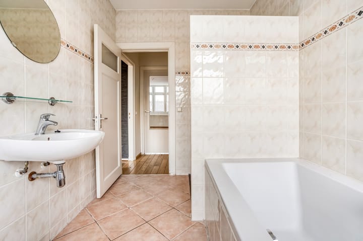 Foto 16 van Mgr. van de Weteringstraat 75-C