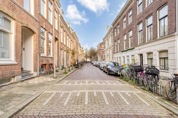 Foto 22 van Mgr. van de Weteringstraat 75-C