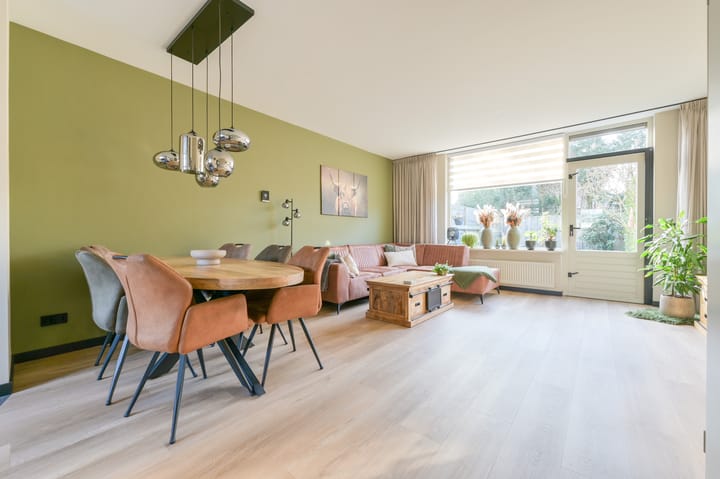 Photo 7 of van Oldenbarneveltstraat 156