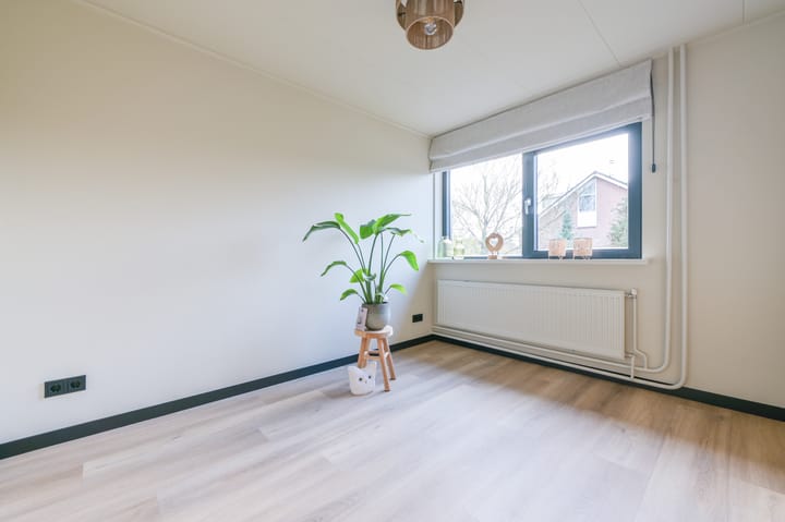 Photo 20 of van Oldenbarneveltstraat 156