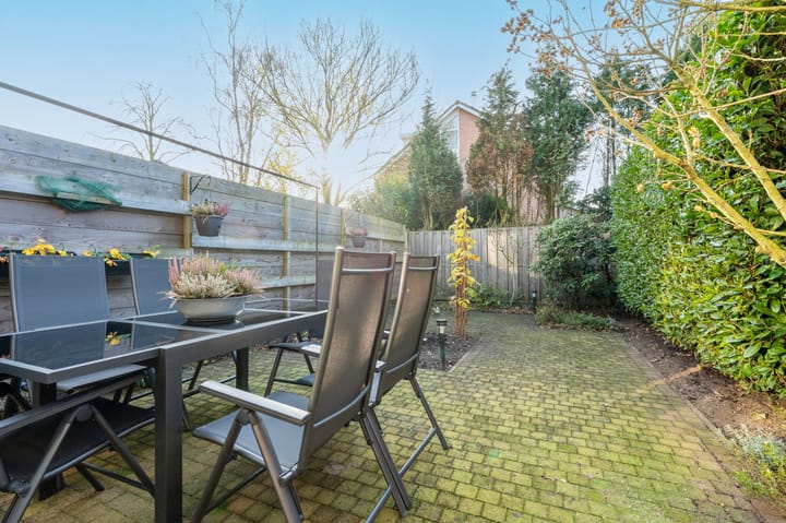 Photo 31 of van Oldenbarneveltstraat 156