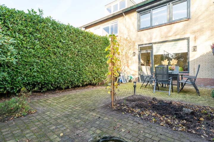 Photo 34 of van Oldenbarneveltstraat 156