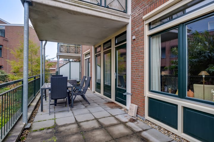 Photo 12 of Oosterbleek 50-B