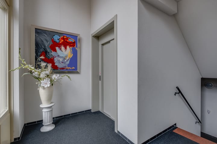 Photo 17 of Oosterbleek 50-B