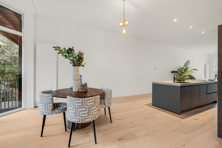 Foto 19 van Heemraadssingel 82-A