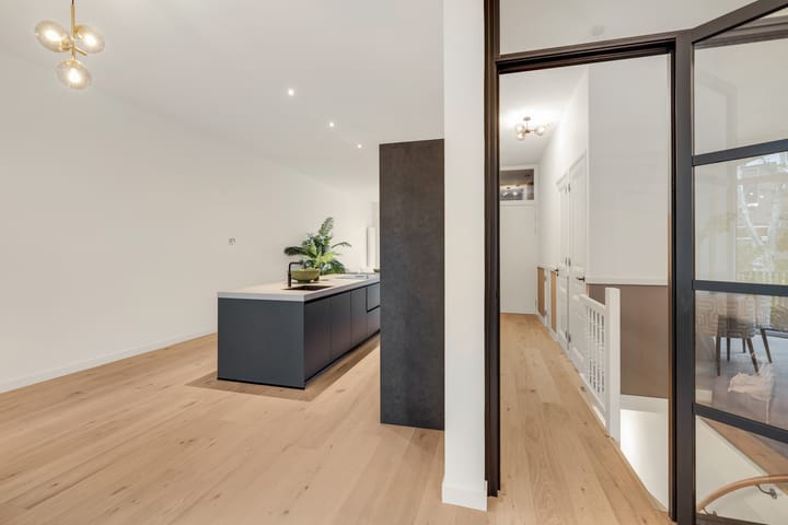 Foto 25 van Heemraadssingel 82-A