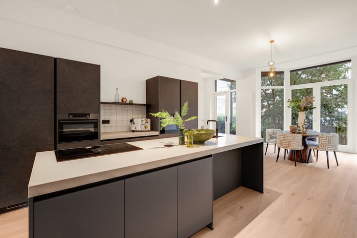 Foto 26 van Heemraadssingel 82-A