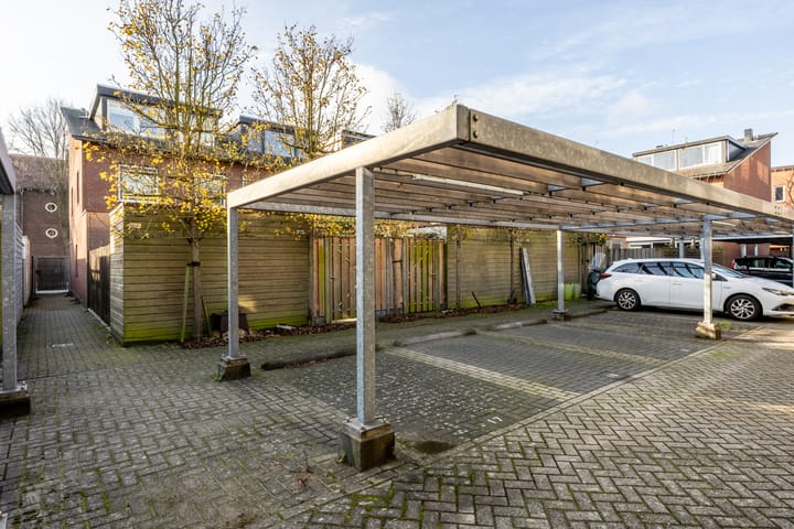 Photo 34 of Geusevesperstraat 17