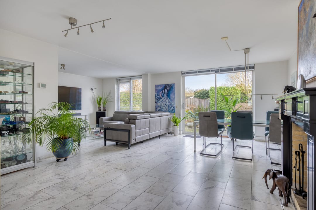 Foto 8 van F.J. Ebbensstraat 86