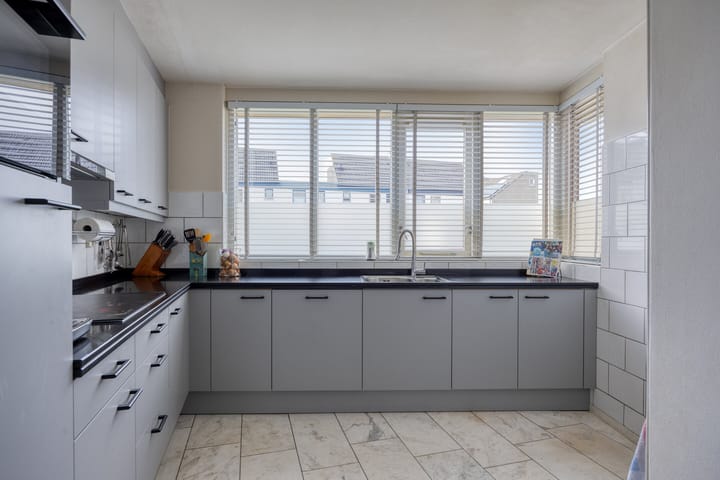 Foto 18 van F.J. Ebbensstraat 86