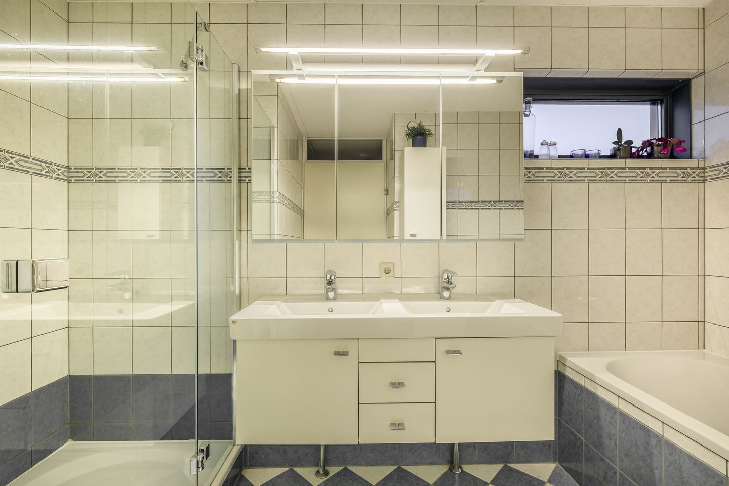 Foto 44 van Bachlaan 79-A