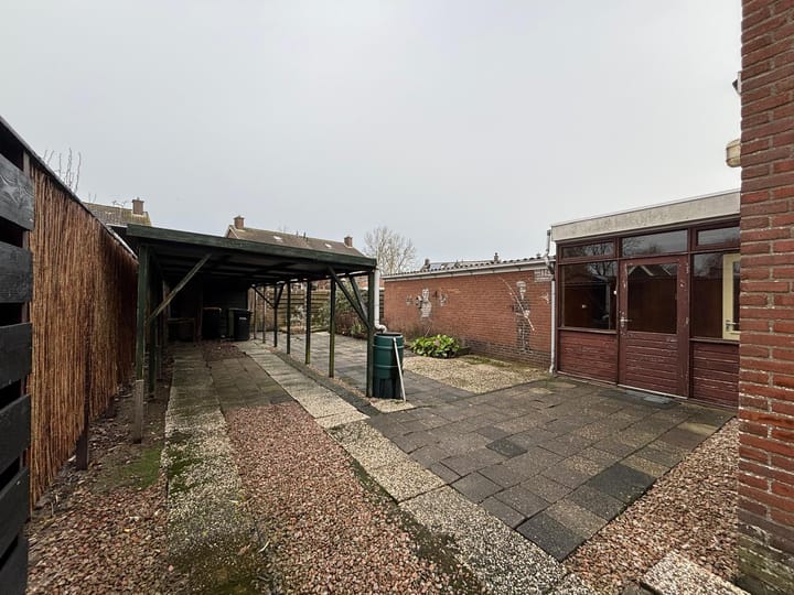 Photo 17 of Torenstraat 11