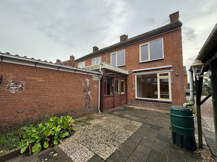 Photo 21 of Torenstraat 11