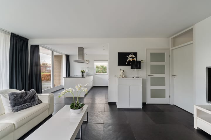 Foto 16 van Karwijhof 35