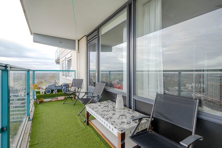 Foto 12 van Strevelsweg 986