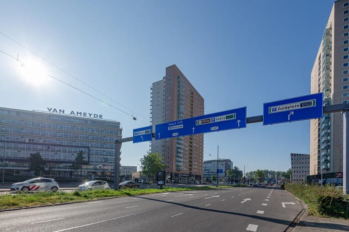 Foto 29 van Strevelsweg 986