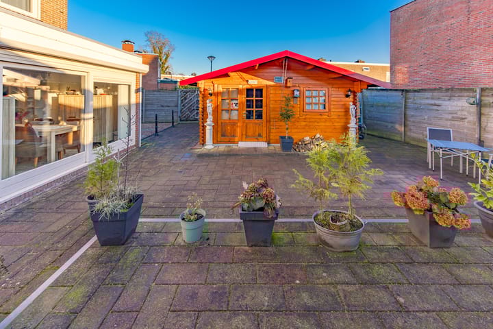 Foto 42 van Bilderdijklaan 10