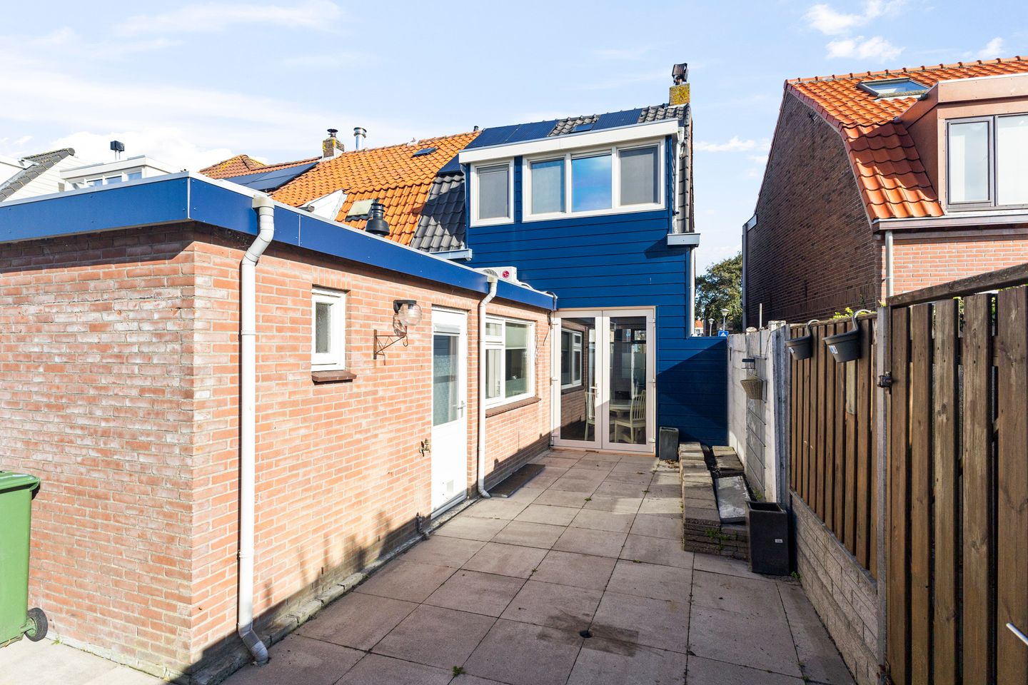 Foto 4 van Van Limburg Stirumstraat 18