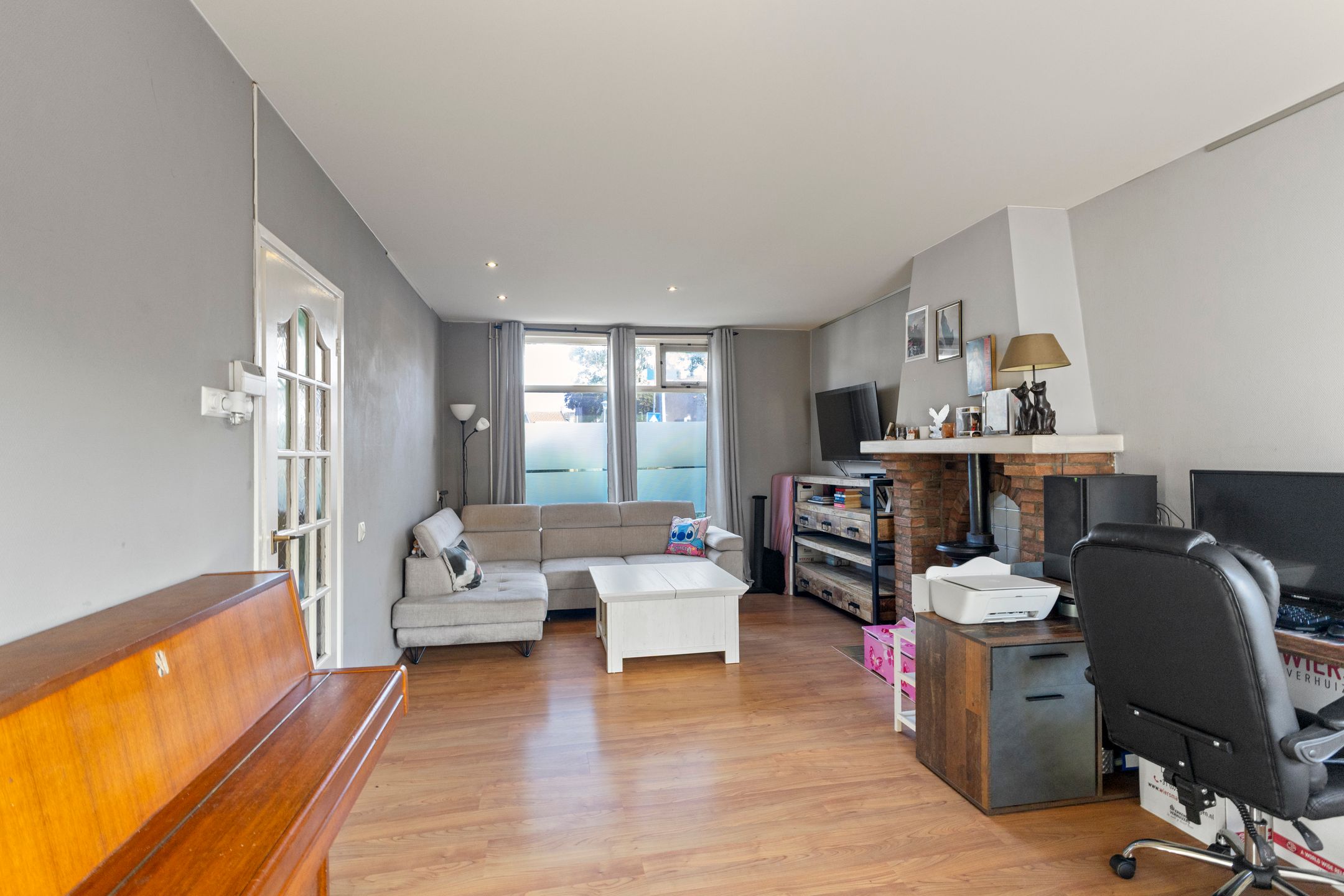 Foto 6 van Van Limburg Stirumstraat 18