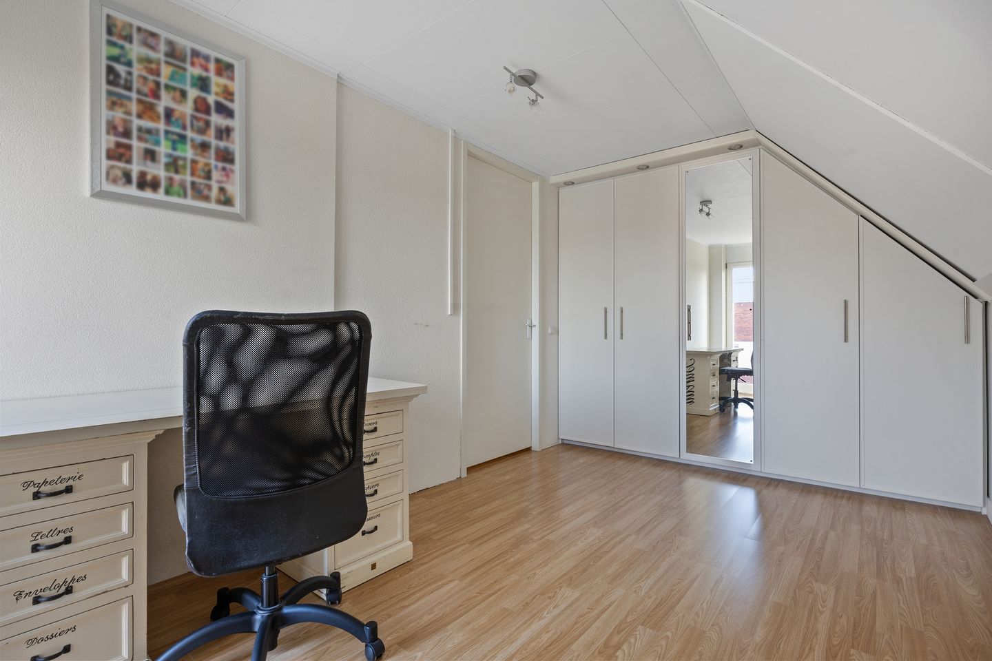 Photo 34 of Adagiostraat 2