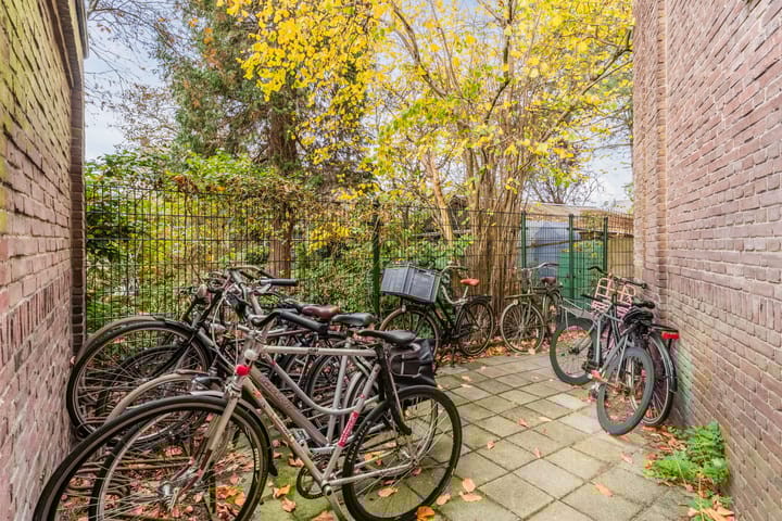 Photo 59 of Genneperweg 3