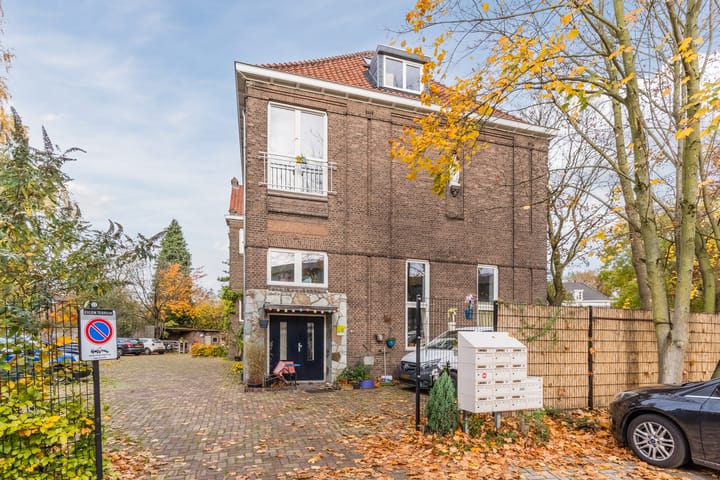 Photo 64 of Genneperweg 3