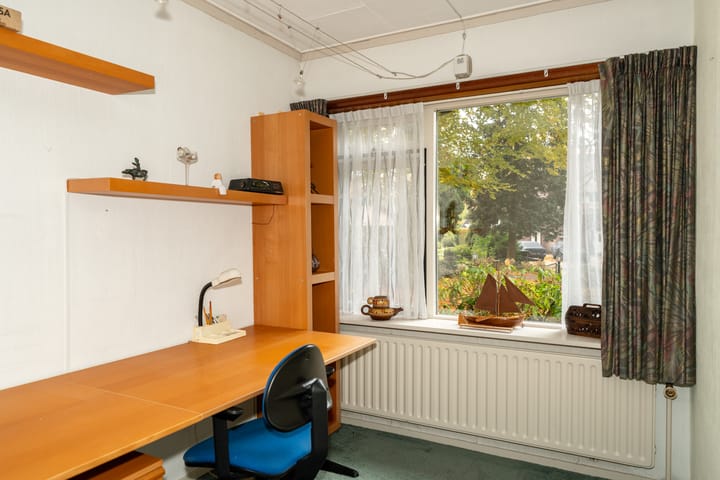 Foto 12 van Rozenhoflaan 3