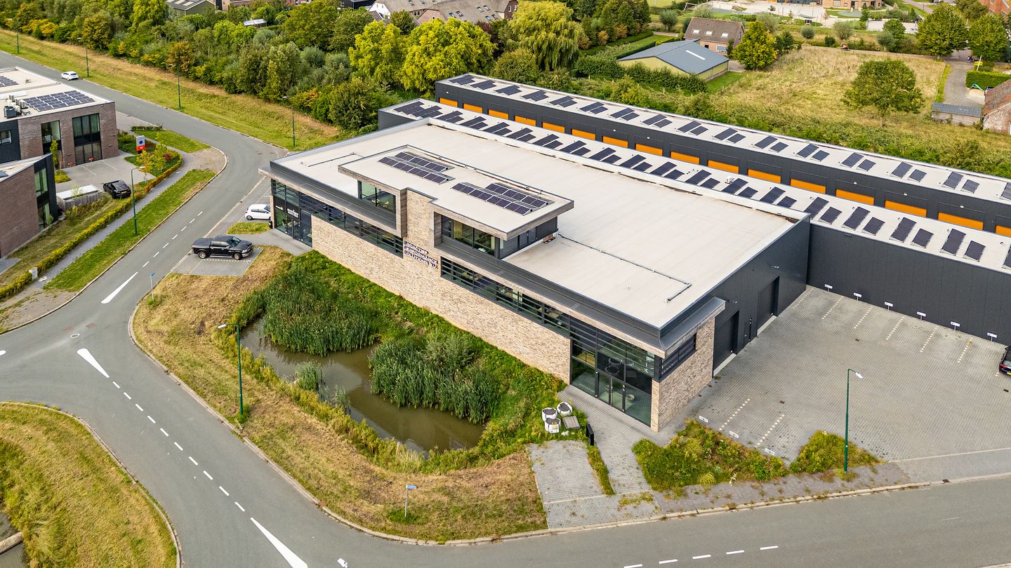 Bekijk foto 2 van Zeilschip 1