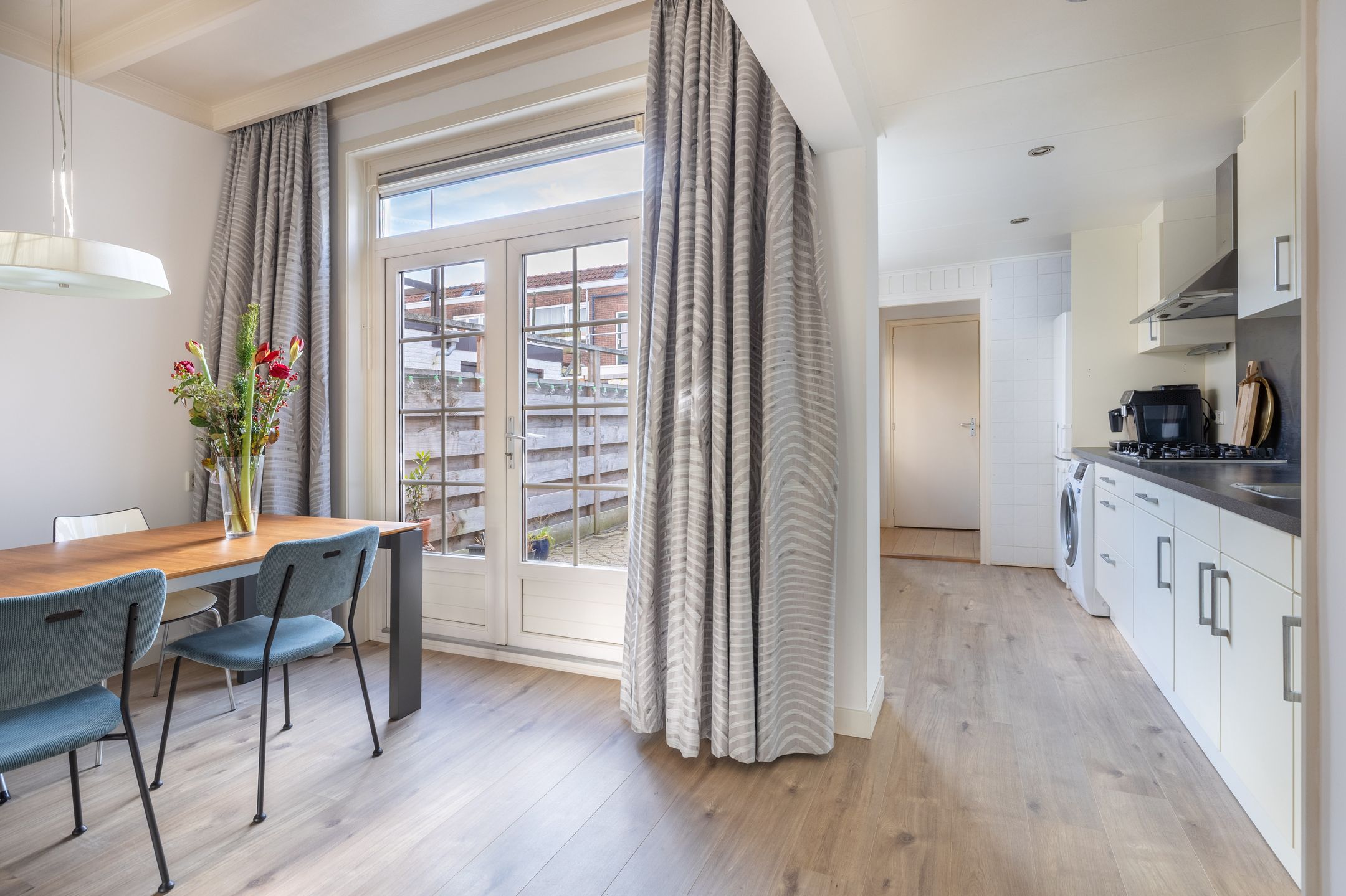 Foto 12 van Franekerstraat 27