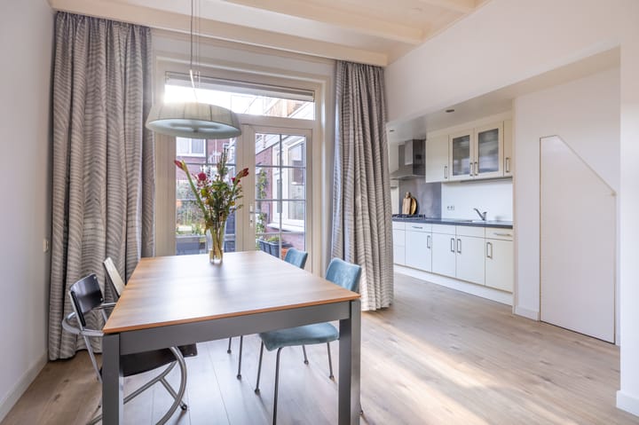 Photo 19 of Franekerstraat 27